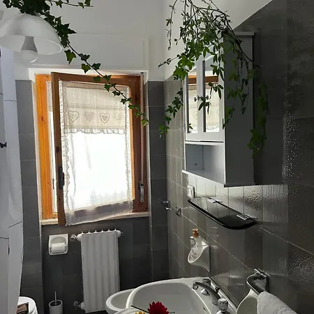 펜션 La Casa Di Bi 카라마니코 테르메
